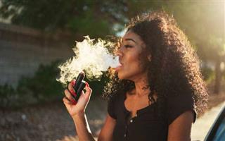Cigarette électronique ou cigarette : Pourquoi sauter le pas ?